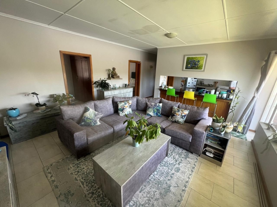 2 Bedroom Property for Sale in Bonza Bay Eastern Cape